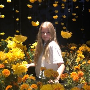 Meet your Posher, Lily